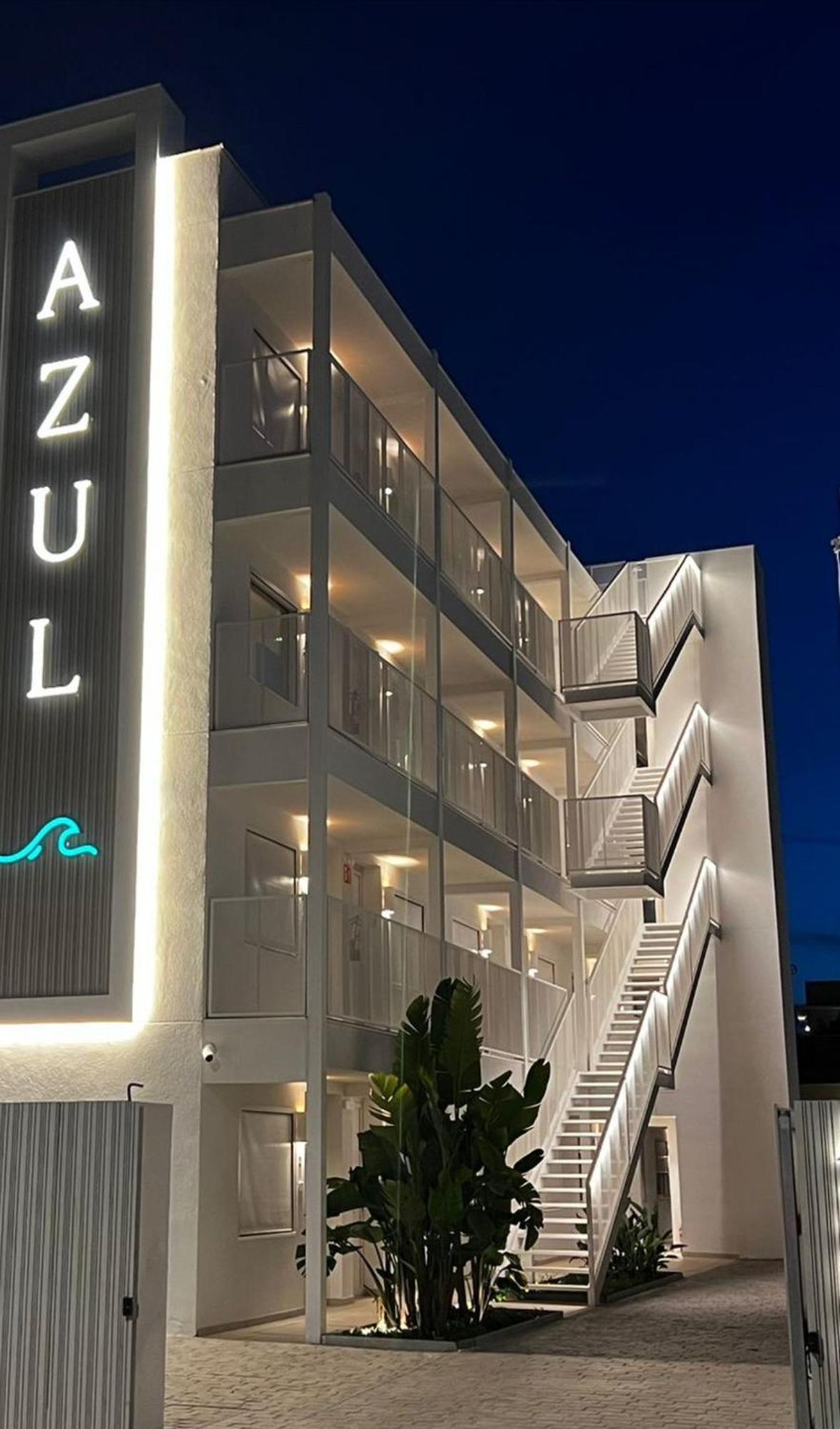 Apartamentos Azul Castelldefels Extérieur photo