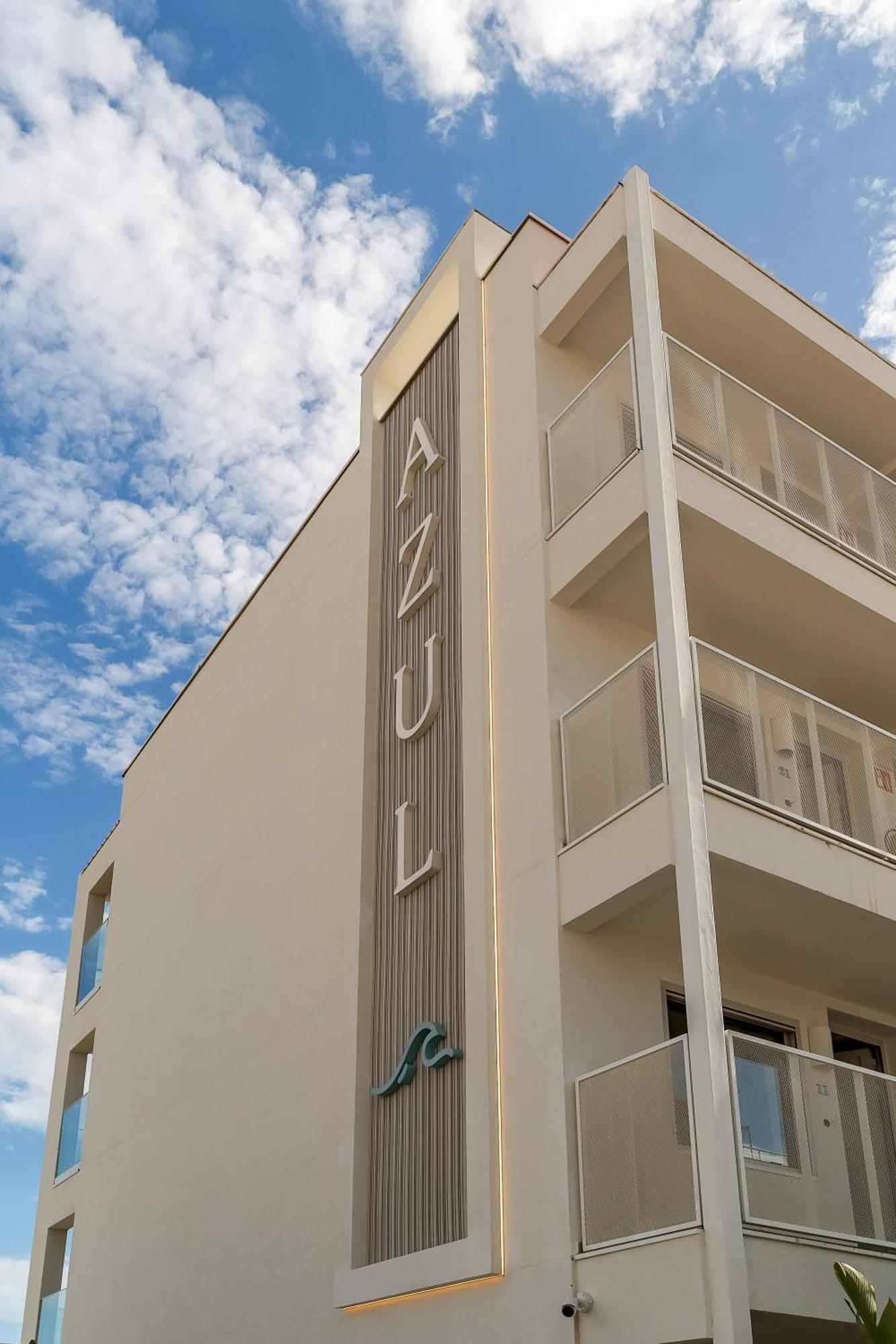 Apartamentos Azul Castelldefels Extérieur photo