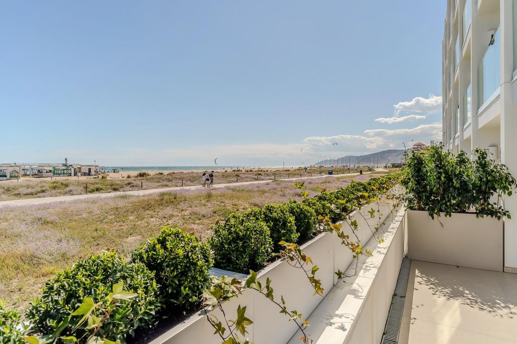 Apartamentos Azul Castelldefels Extérieur photo
