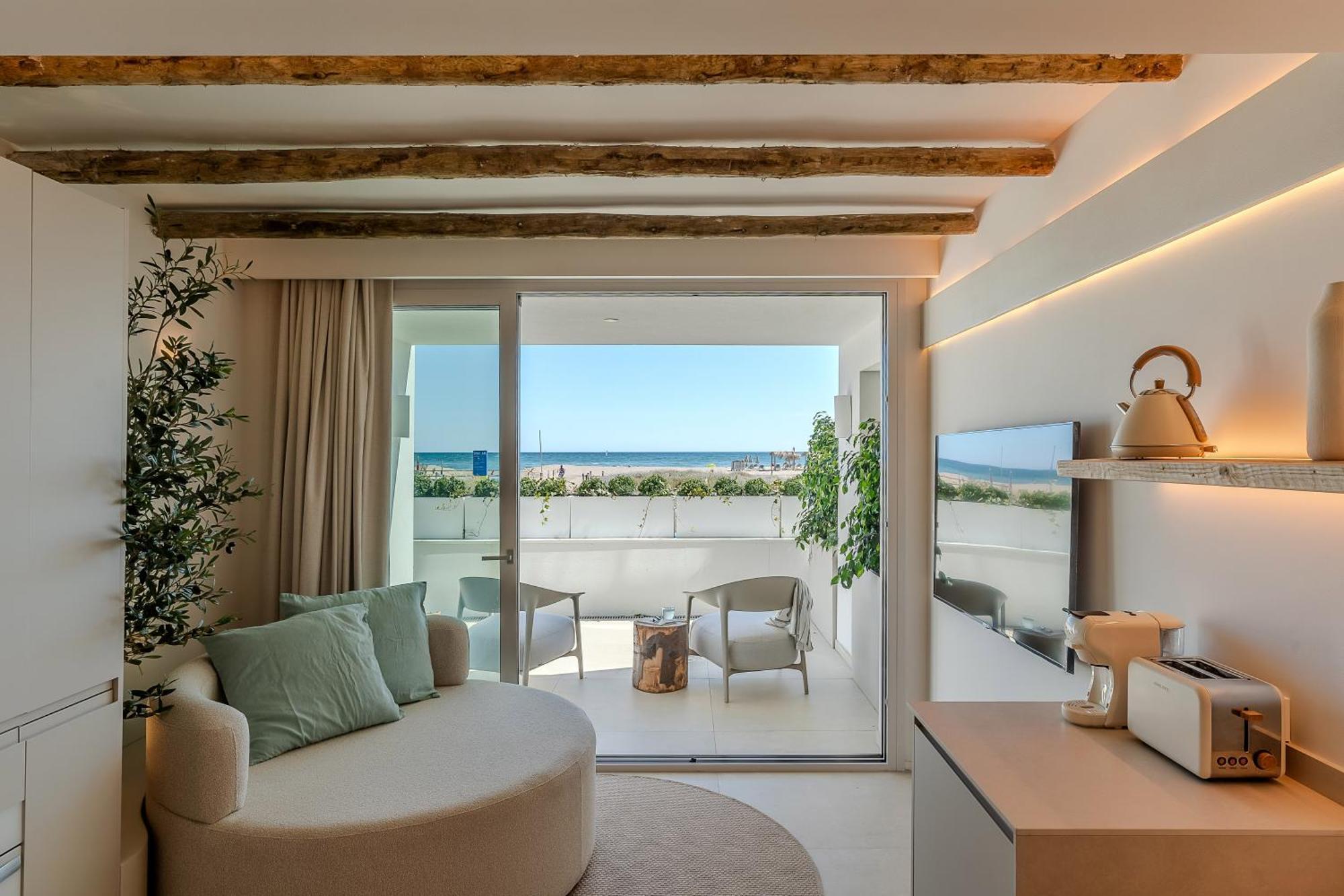Apartamentos Azul Castelldefels Extérieur photo