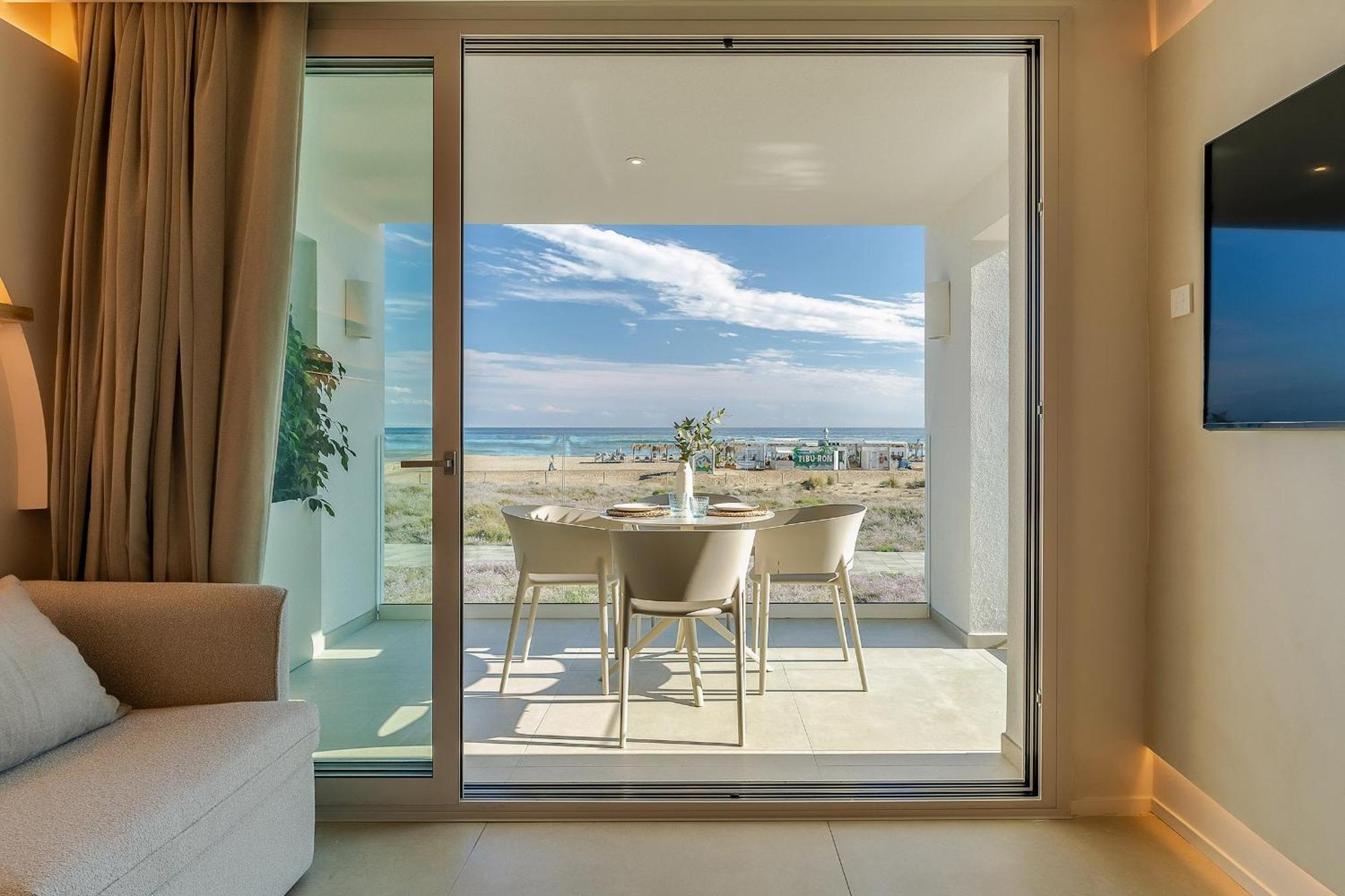 Apartamentos Azul Castelldefels Extérieur photo